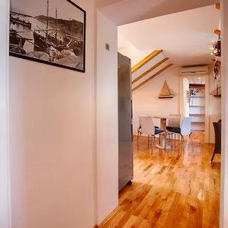 Apartment Waterfront